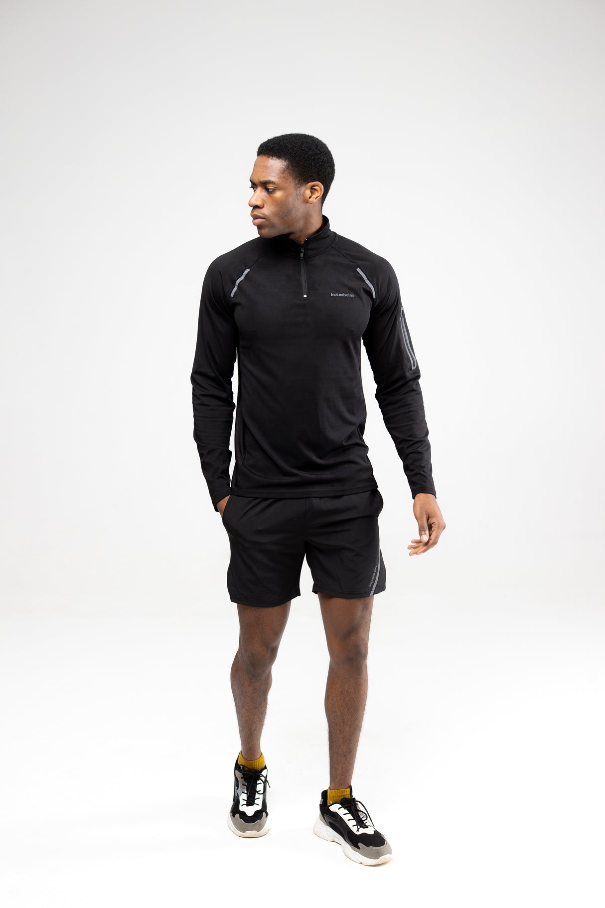men’s zip long sleeve training top black