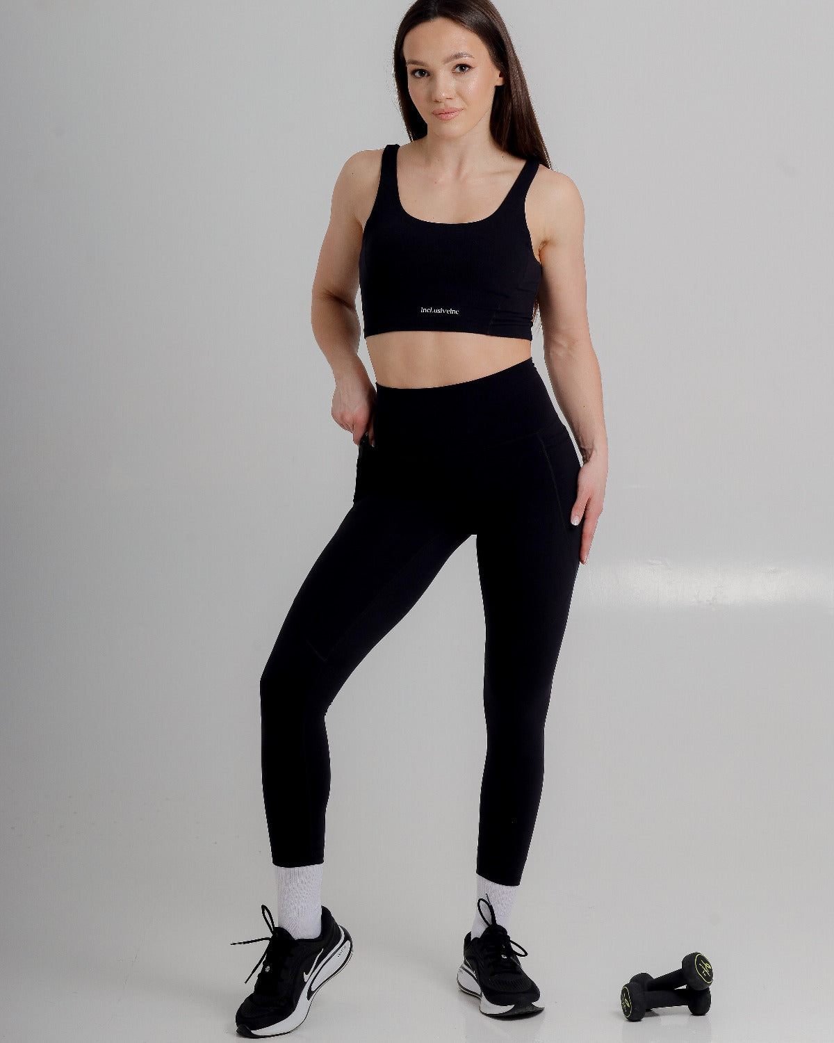 active leggings with pockets black