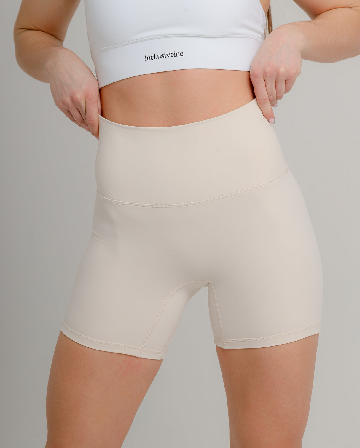 Active High-Rise Performance Shorts