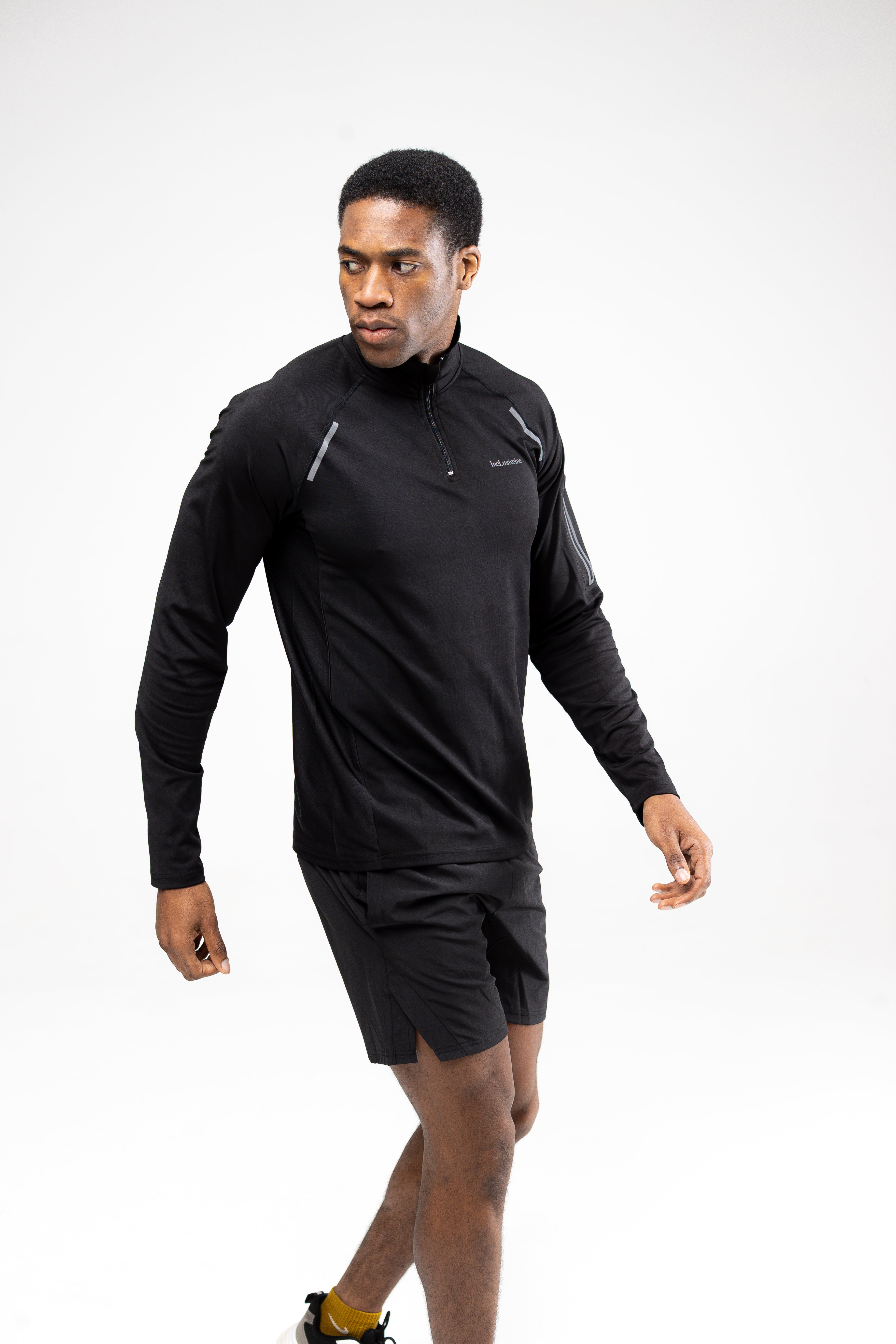 Black men’s zip long sleeve training top 