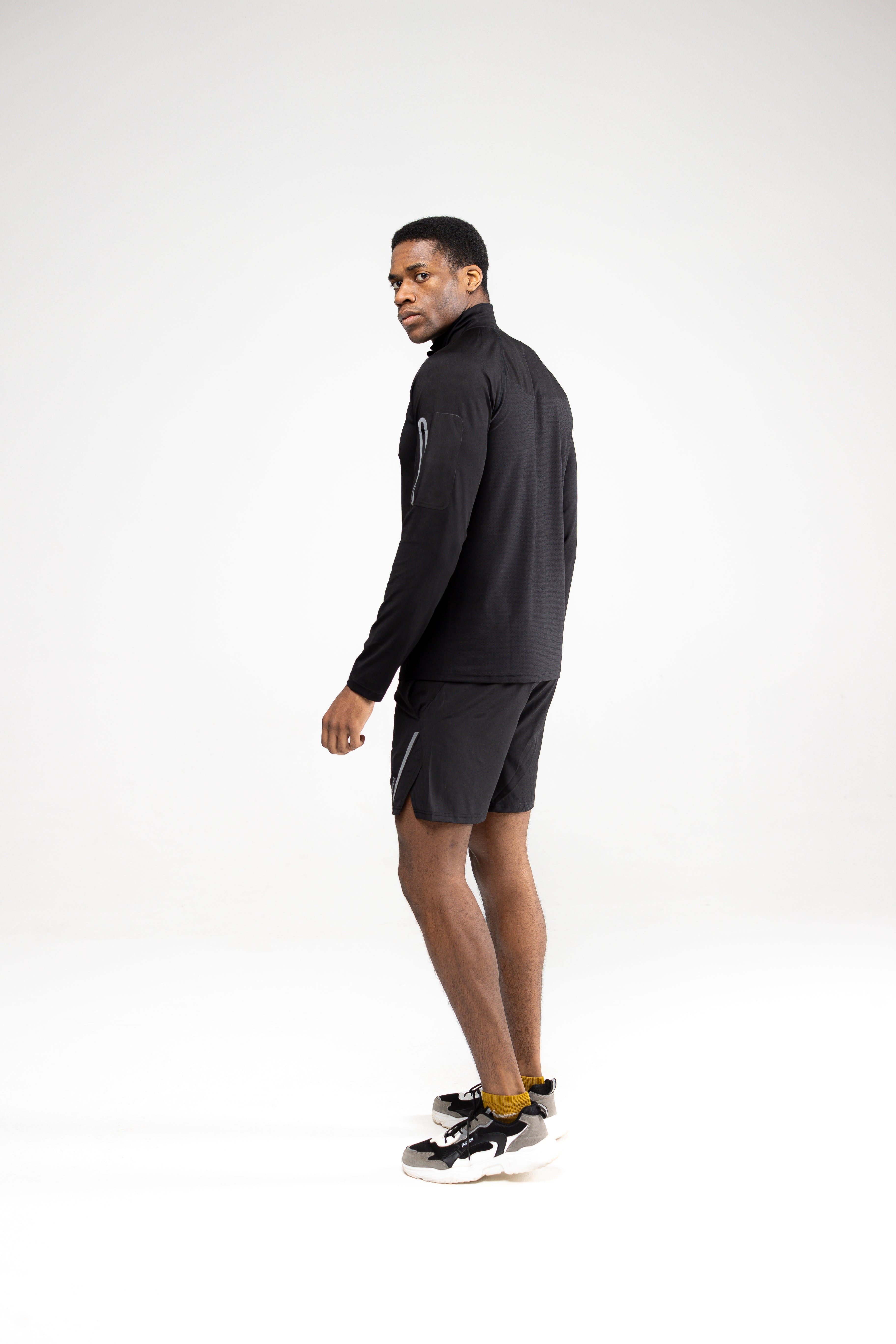 Black men’s zip long sleeve training top 