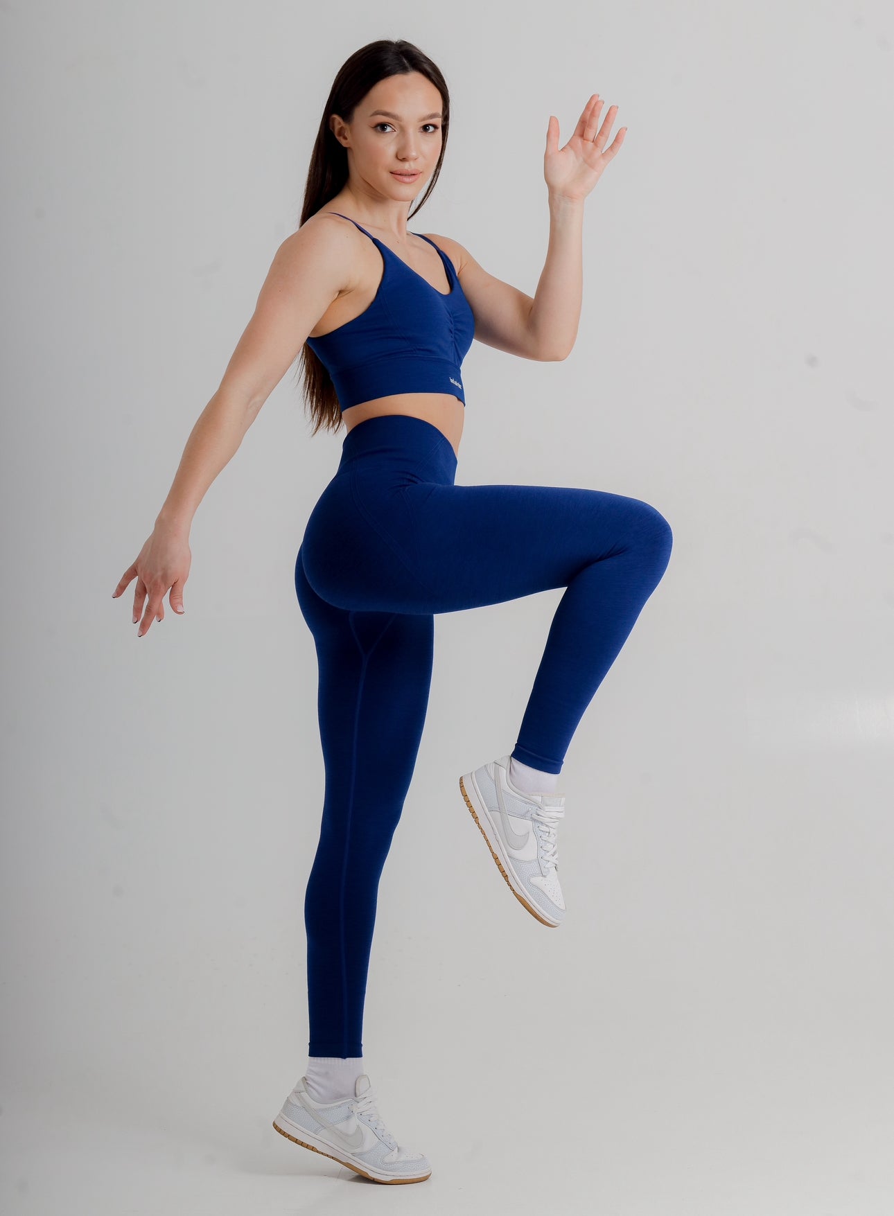 seamless sports bra blue