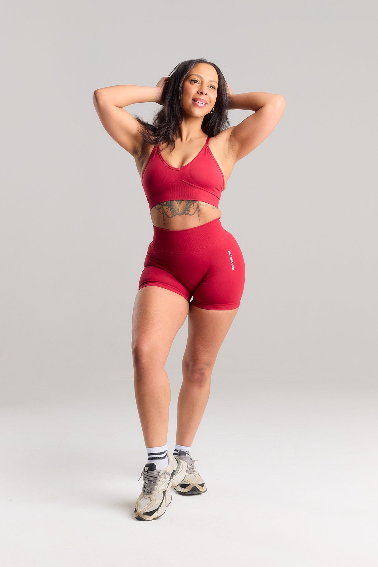 Seamless Strappy Sports Bra with white Logo