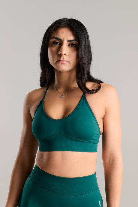 Seamless Strappy Sports Bra with white Logo