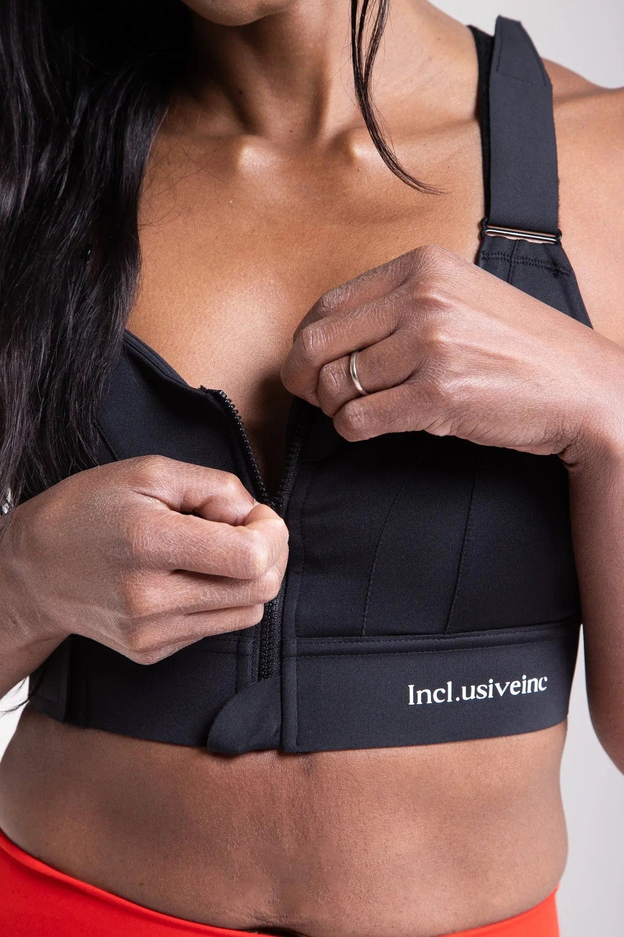 Super Strength Black Sports Bra Incl.usiveinc - Premium Activewear