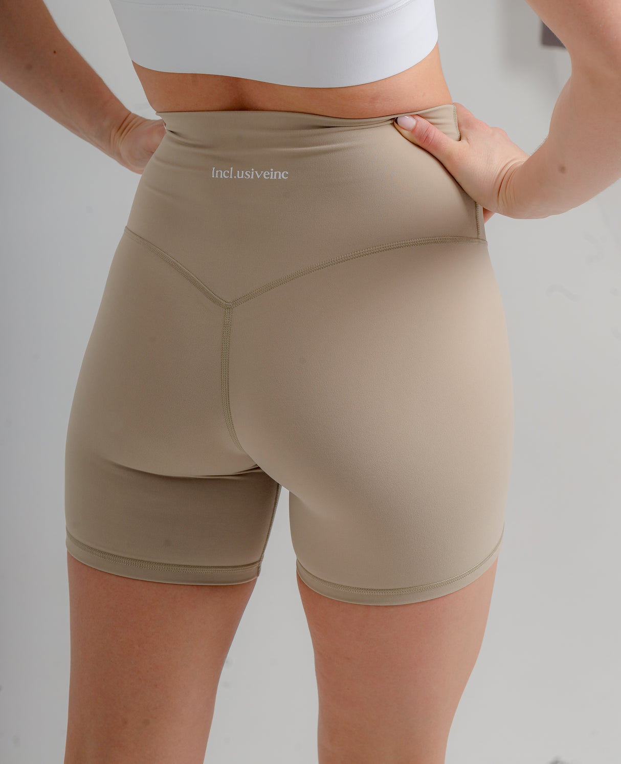 Active High-Rise Performance Shorts